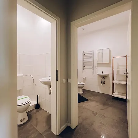 Ferienwohnung, Monteur-appartment R22 Apartment Freiberg am Neckar