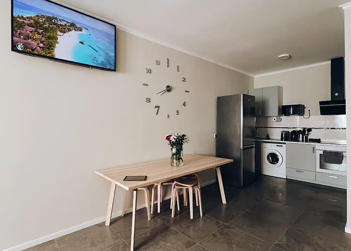 Ferienwohnung, Monteur-appartment R22 Freiberg am Neckar