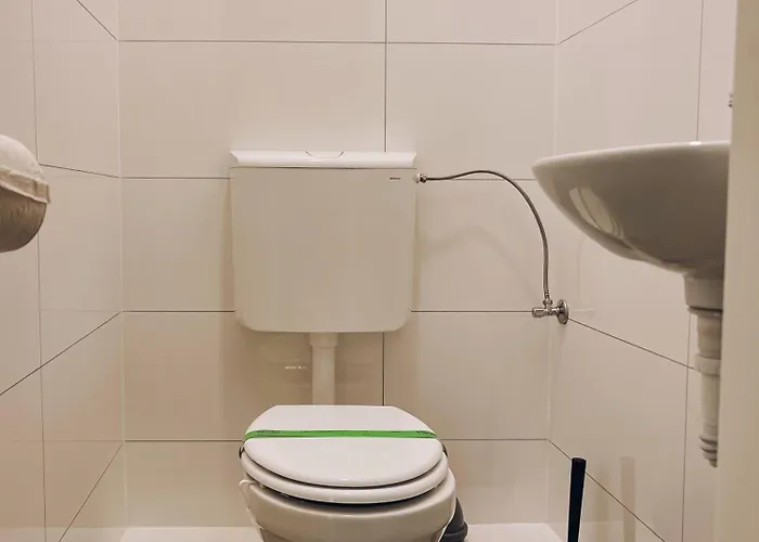 Ferienwohnung, Monteur-appartment R22 * Freiberg am Neckar